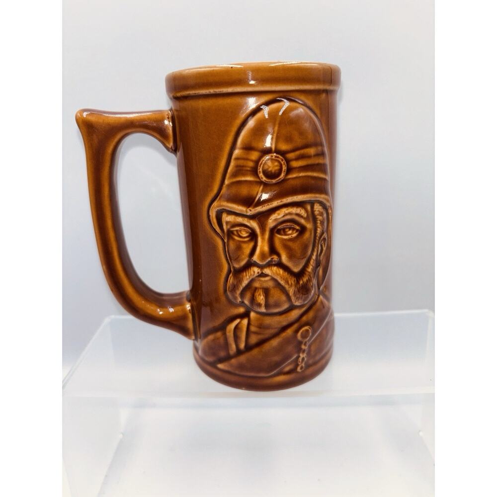 2008 Tiki Farm "Major Peters" 6" Tall X 3.5" Mug Embossed Picture Spellout Great